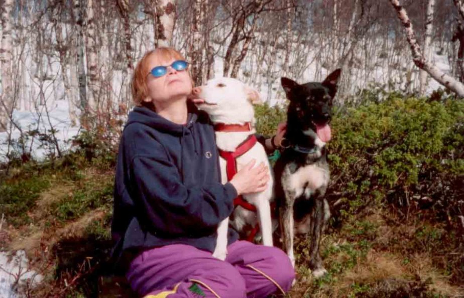 Diana o Alaskan-Huskey: Milk o Laila